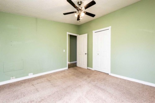 4628 Verona Drive Nw, Calgary, AB - Indoor Photo Showing Other Room