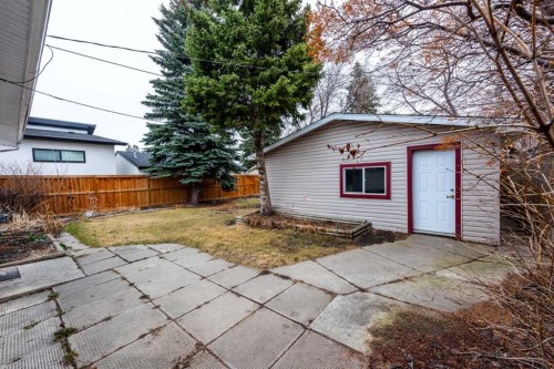 4628 Verona Drive Nw, Calgary, AB - Outdoor
