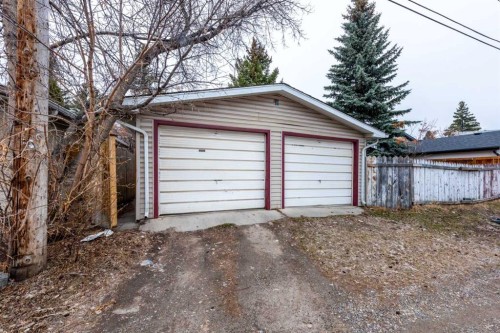 4628 Verona Drive Nw, Calgary, AB - Outdoor