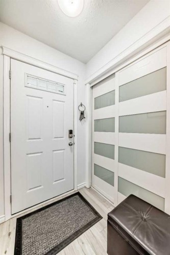 15 Spring Meadows Bay, Okotoks, AB - Indoor Photo Showing Other Room