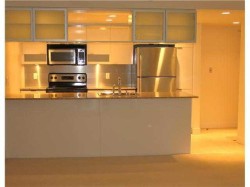 1702-1110 11 Street SW Calgary, AB T2R 1S5