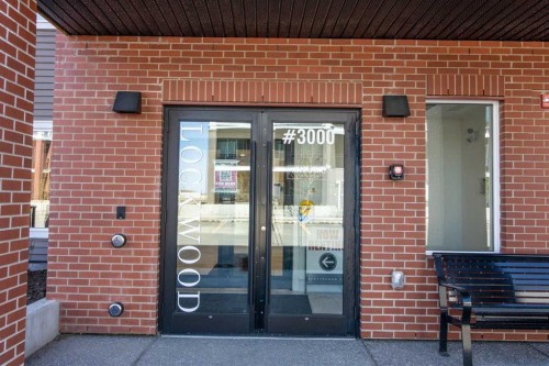 3212-6 Merganser Drive  Chestermere, AB T1X 2Y2