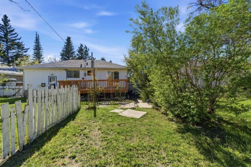 173 Gordon Drive Sw, Calgary, AB - Outdoor