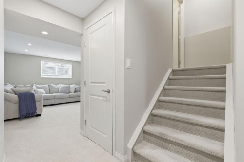 132 Sundown Way, Cochrane, AB - Indoor Photo Showing Other Room