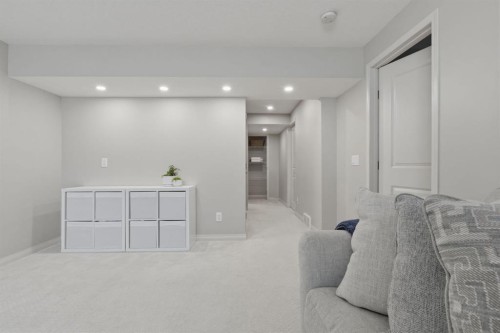 132 Sundown Way, Cochrane, AB - Indoor