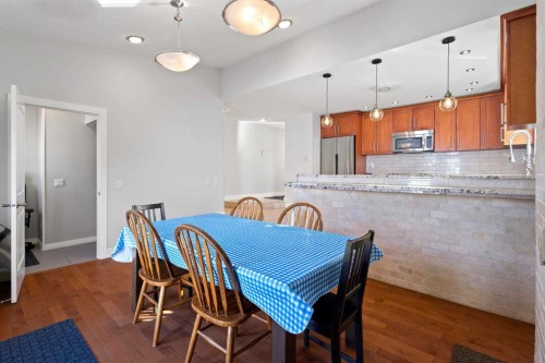 208 Woodpark Place Sw, Calgary, AB - Indoor Photo Showing Other Room