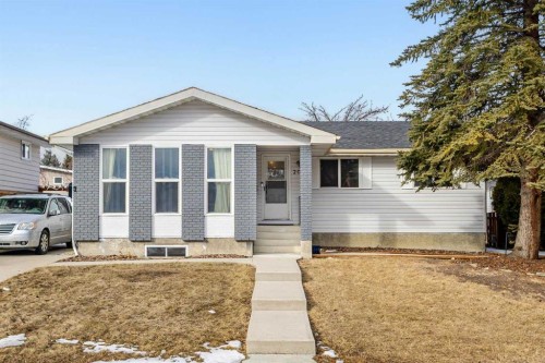 208 Woodpark Place Sw, Calgary, AB - Outdoor