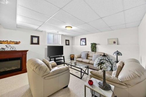 110 Citadel Crest Circle Nw, Calgary, AB - Indoor With Fireplace