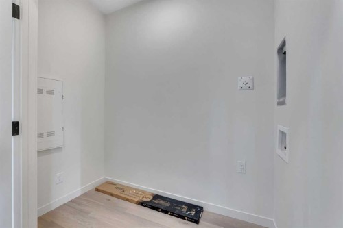 804A-120 Arbour Lake Court Nw, Calgary, AB - Indoor Photo Showing Other Room
