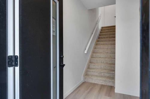 804A-120 Arbour Lake Court Nw, Calgary, AB - Indoor Photo Showing Other Room