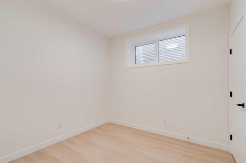 39B Moncton Road Ne, Calgary, AB - Indoor Photo Showing Other Room