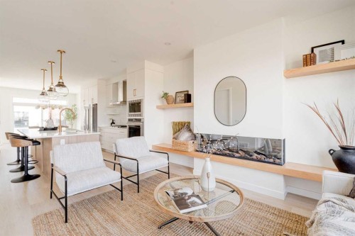 39B Moncton Road Ne, Calgary, AB - Indoor Photo Showing Other Room