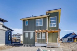 638 Cottageclub Bend Rural Rocky View County, AB T4C 1B1