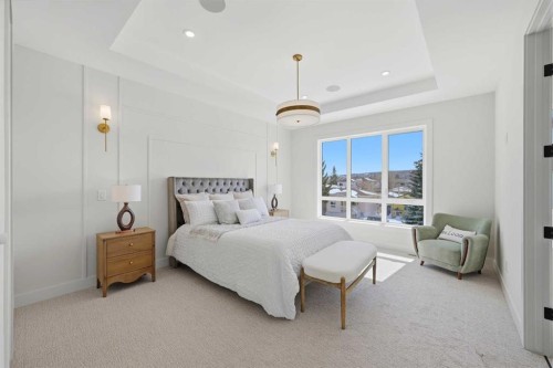 8140 47 Avenue Nw, Calgary, AB - Indoor Photo Showing Bedroom