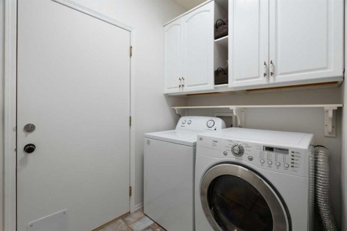 38 Bow Ridge Link Link, Cochrane, AB - Indoor Photo Showing Laundry Room