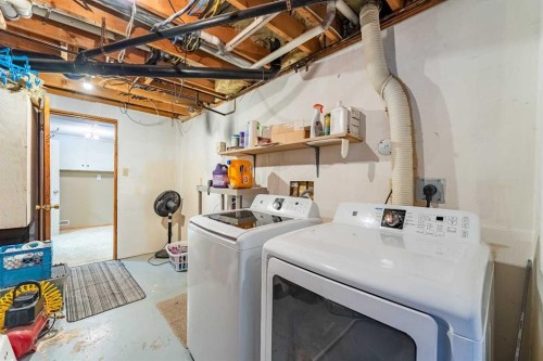 23 Mountain Place, Okotoks, AB - Indoor