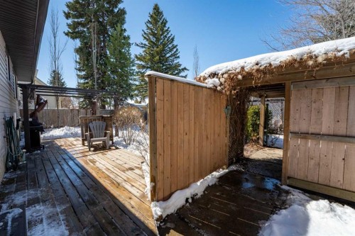 23 Mountain Place, Okotoks, AB - Outdoor