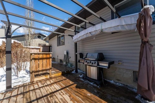 23 Mountain Place, Okotoks, AB - Outdoor With Exterior