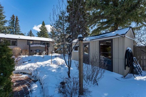 23 Mountain Place, Okotoks, AB - Outdoor