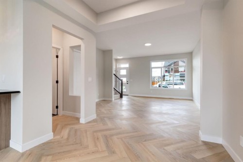 214 Sora Gardens Se, Calgary, AB - Indoor Photo Showing Other Room