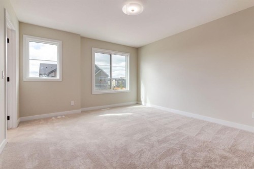 214 Sora Gardens Se, Calgary, AB - Indoor Photo Showing Other Room