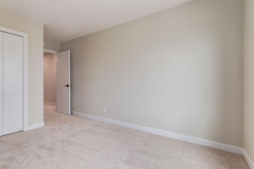 214 Sora Gardens Se, Calgary, AB - Indoor Photo Showing Other Room