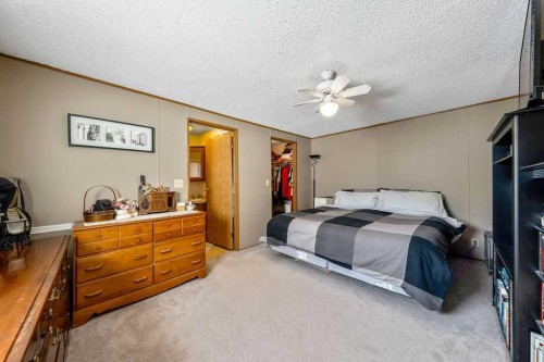 131 Heritage Drive, Okotoks, AB 