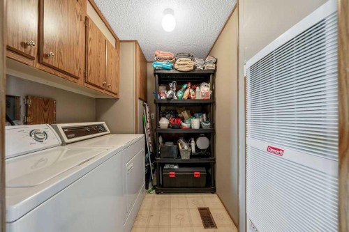 131 Heritage Drive, Okotoks, AB 
