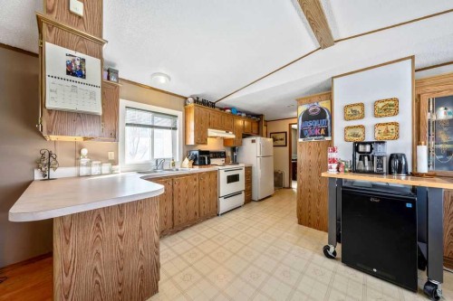 131 Heritage Drive, Okotoks, AB 
