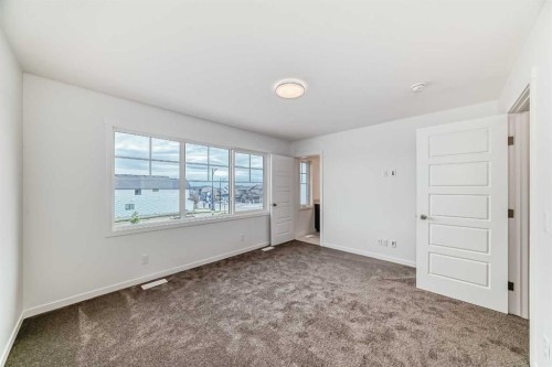 72 Wedderburn Drive, Okotoks, AB - Indoor Photo Showing Other Room