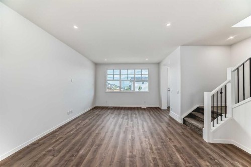 72 Wedderburn Drive, Okotoks, AB - Indoor Photo Showing Other Room