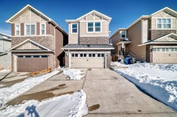56 Nolanhurst Crescent NW Calgary, AB T3R 0Z3