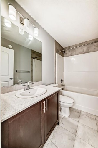 56 Nolanhurst Crescent Nw, Calgary, AB 