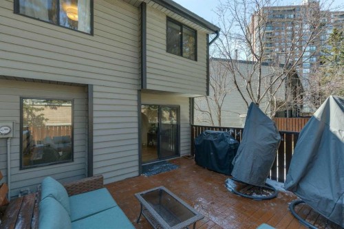 5-140 Point Drive Nw, Calgary, AB - Outdoor With Exterior