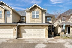 69-39 Strathlea Common SWCalgary, AB T3H 5P8