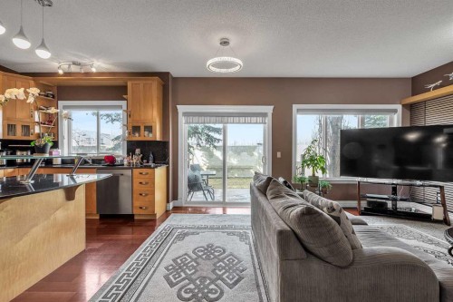 69-39 Strathlea Common Sw, Calgary, AB - Indoor