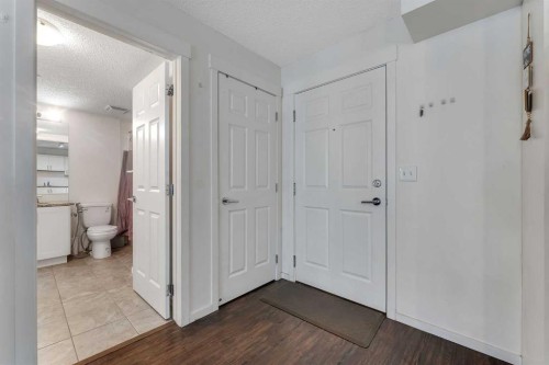 3305-755 Copperpond Boulevard, Calgary, AB - Indoor Photo Showing Other Room