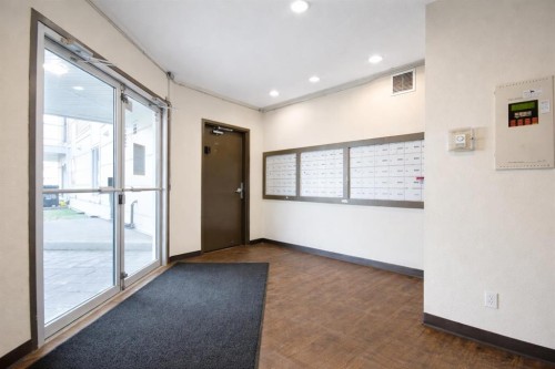 1117-1140 Taradale Drive Ne, Calgary, AB - Indoor Photo Showing Other Room