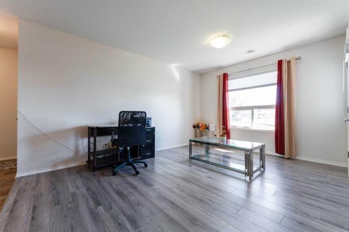 107-8 Bayside Place, Strathmore, AB - Indoor