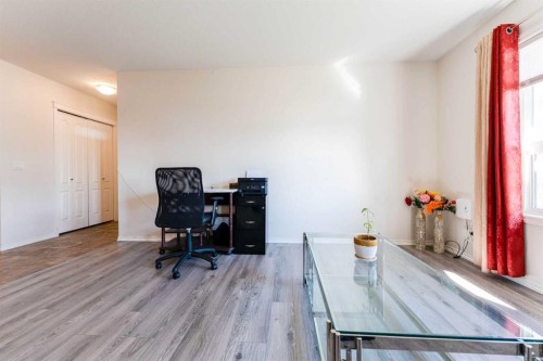 107-8 Bayside Place, Strathmore, AB - Indoor Photo Showing Other Room