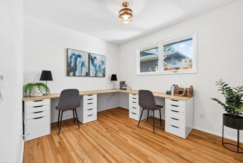 1708 111 Avenue Sw, Calgary, AB - Indoor Photo Showing Office