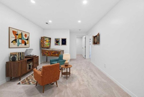 1708 111 Avenue Sw, Calgary, AB - Indoor