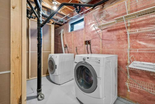 1708 111 Avenue Sw, Calgary, AB - Indoor Photo Showing Laundry Room