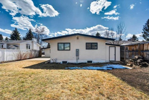 1708 111 Avenue Sw, Calgary, AB - Outdoor