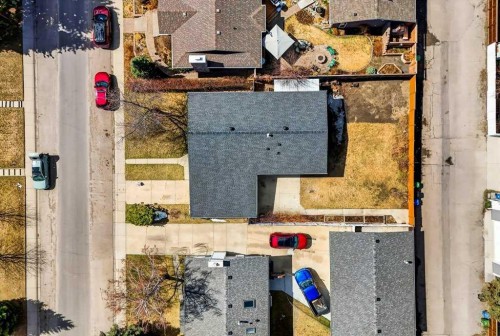 1708 111 Avenue Sw, Calgary, AB - Outdoor