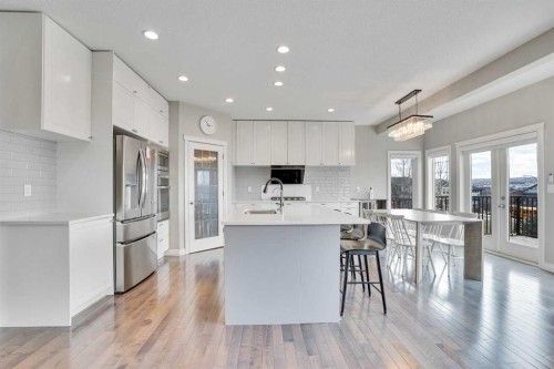 85 Evansborough Way Nw, Calgary, AB - Indoor Photo Showing Kitchen With Stainless Steel Kitchen With Upgraded Kitchen