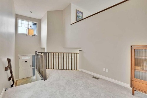 85 Evansborough Way Nw, Calgary, AB - Indoor Photo Showing Other Room