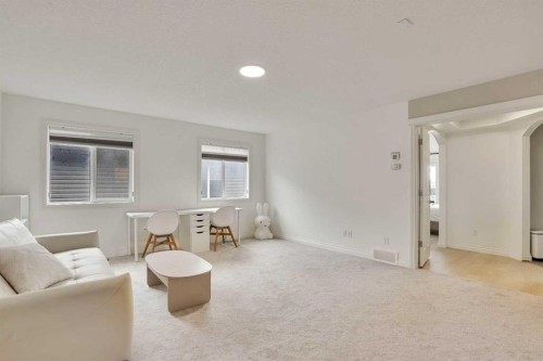 85 Evansborough Way Nw, Calgary, AB - Indoor