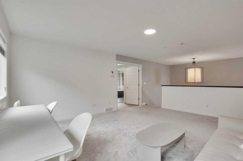 85 Evansborough Way Nw, Calgary, AB - Indoor