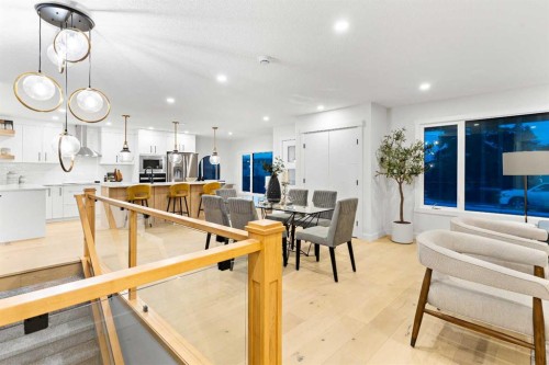 1731 111 Avenue Sw, Calgary, AB - Indoor